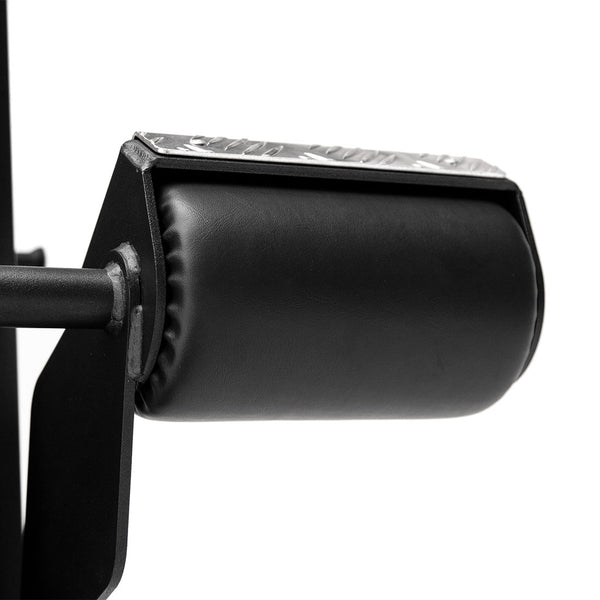 Free Standing Cable Tower Lat Pull / Low Row Close up of Pad