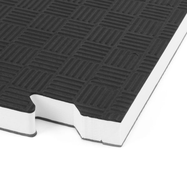 SMAI Jigsaw Mat - 2.5cm WT Approved TKD Corner Close up of teeth black