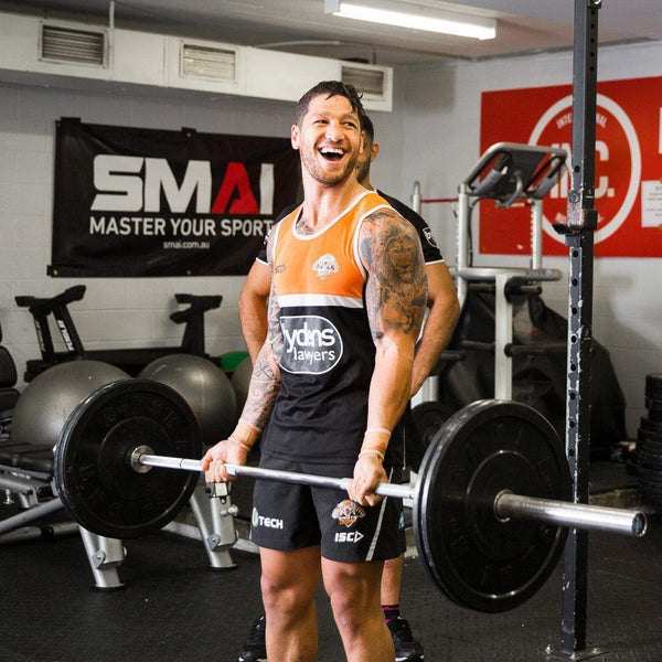 Wests Tigers athlete using the SMAI Barbell (Bearing) - 20kg