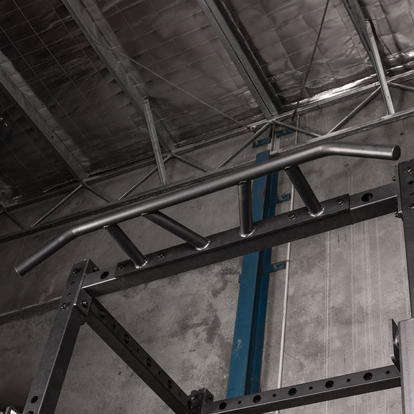 Weightlifting power rack chin up bar