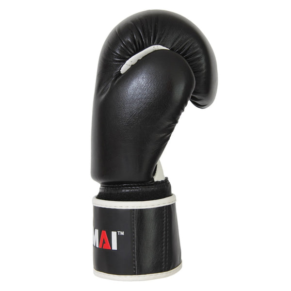 Essentials Boxing Starter Combo Kit includes 1 x Pair Essentials Boxing Glove  1 x Pair of Essentials Focus Mitts  1 x Pair of Boxing Wraps in Black