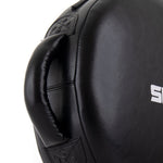 Round Boxers Shield - Dual Air Close up of Handle