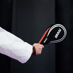 Holding TKD Supa Clapper 