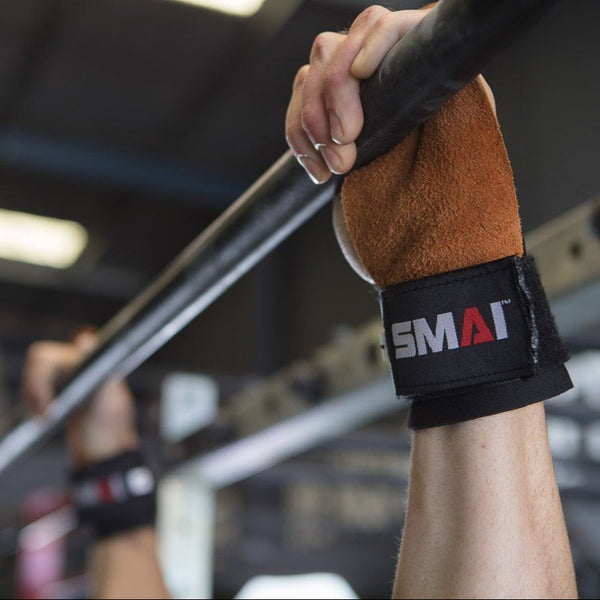 Crossfit Games athlete lifting SMAI Palm Grips