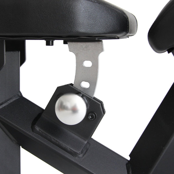Super Bench (Adjustable) Close up of seat adjustable knob