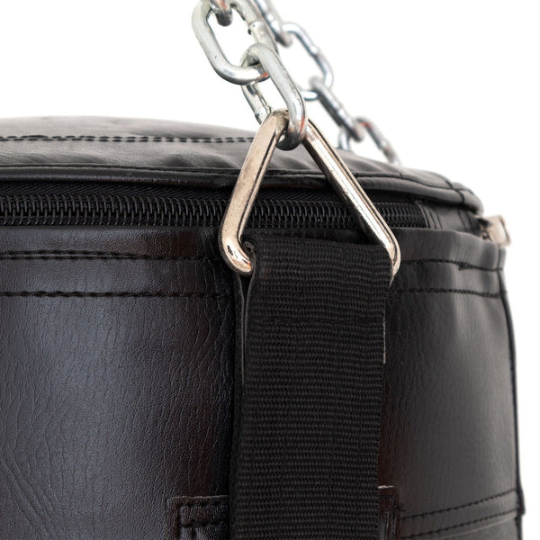 Punching Bag - 4ft Triple Black Close up of Swivel chain attachment 